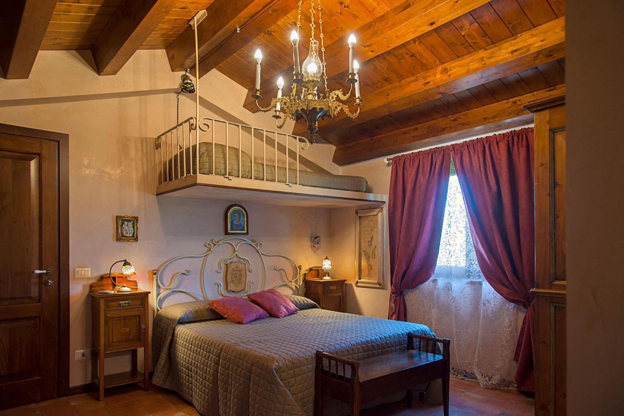 Villarose Castelbuono  Exterior photo