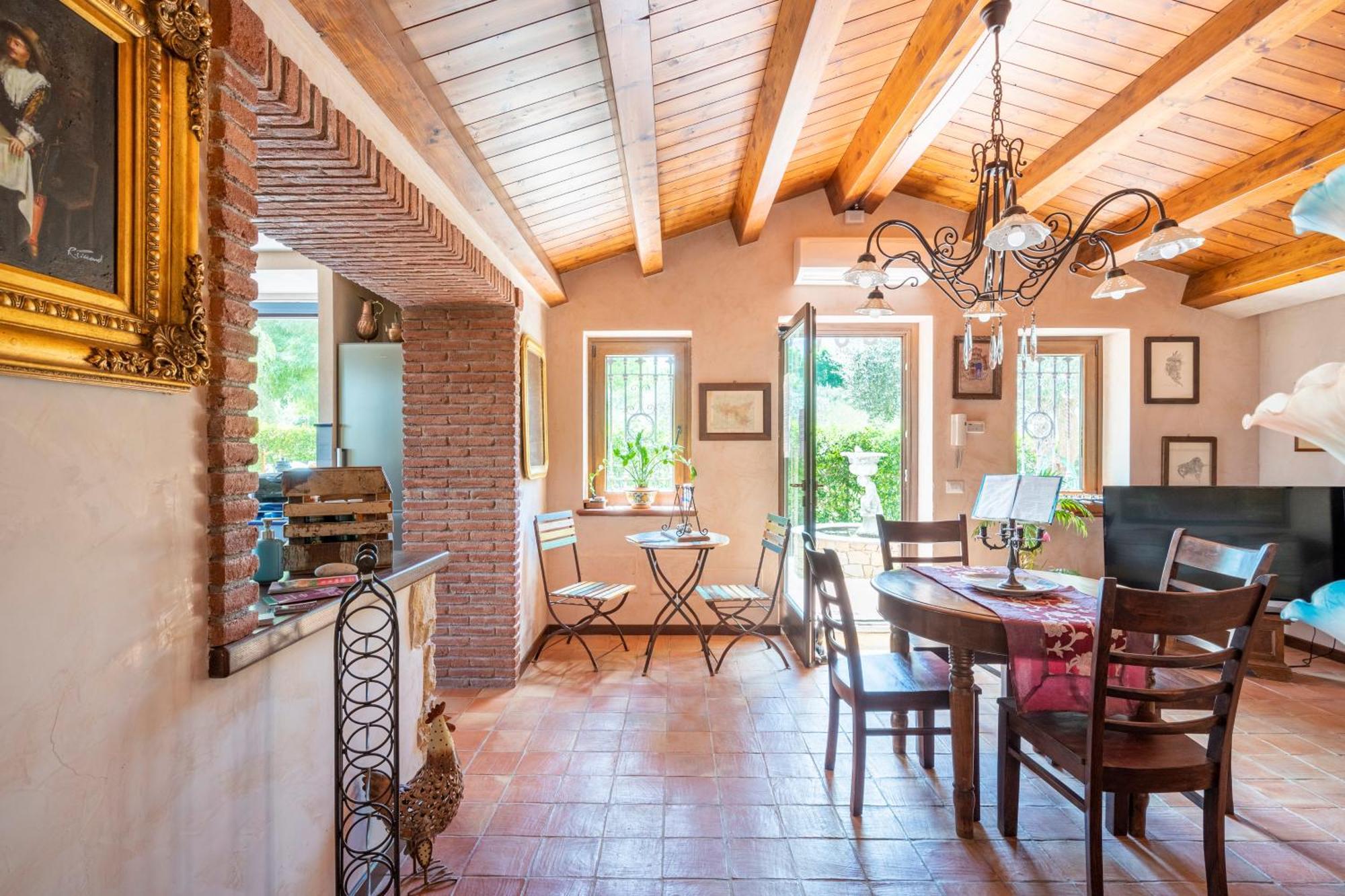Villarose Castelbuono  Exterior photo